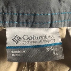 Columbia Shorts - Columbia Khaki Shorts Columbia Shorts - Columbia Khaki Shorts